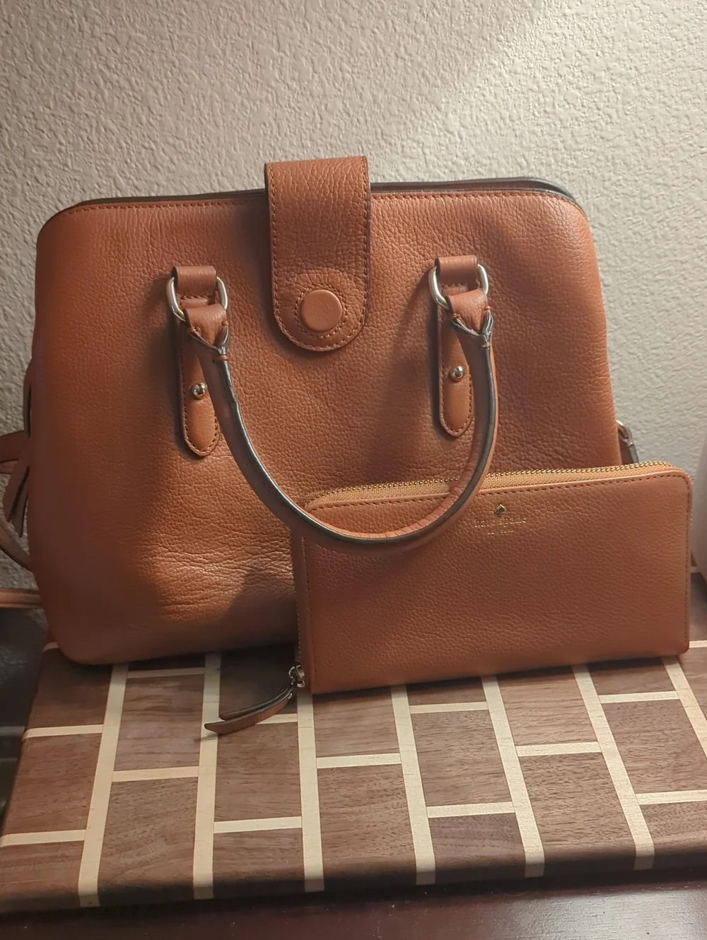 kate spade Tan Pebbled Leather Purse with Matching Zip Wallet